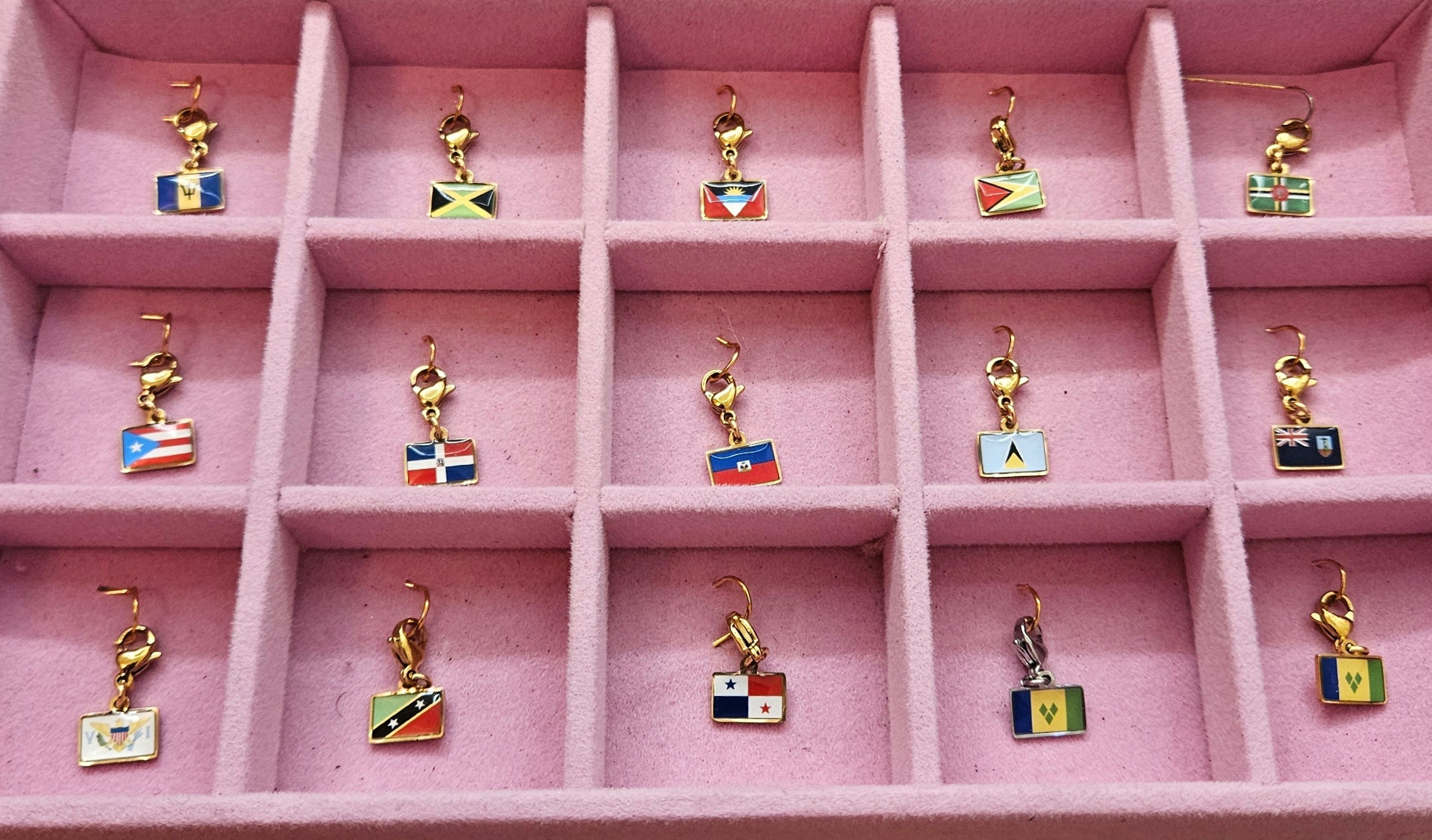 Custom Caribbean souvenir mini Hook Charms