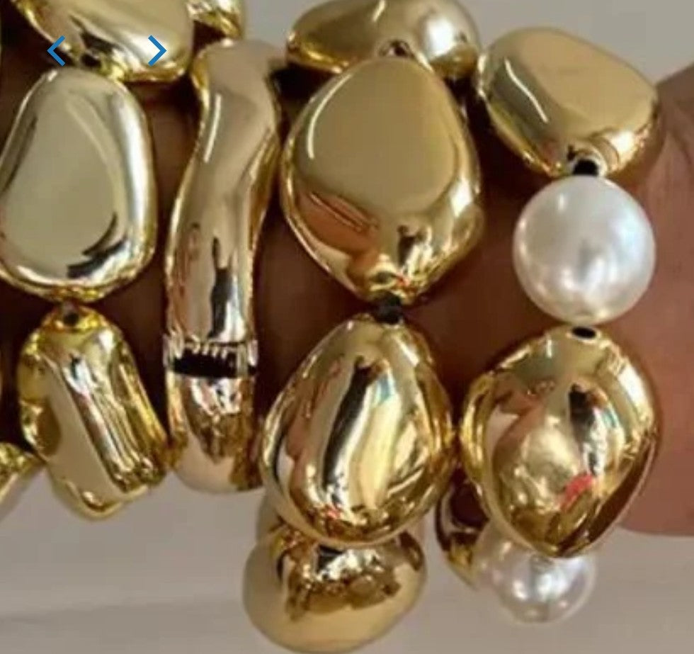 Baroque Nugget Gold & Pearl Stretch Bracelet